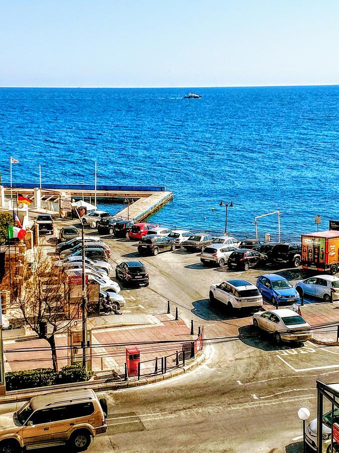 Charming Rooms With A Seaview Sliema Exteriör bild