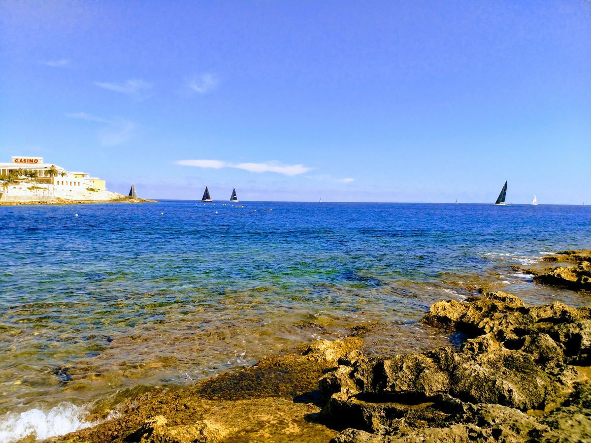 Charming Rooms With A Seaview Sliema Exteriör bild