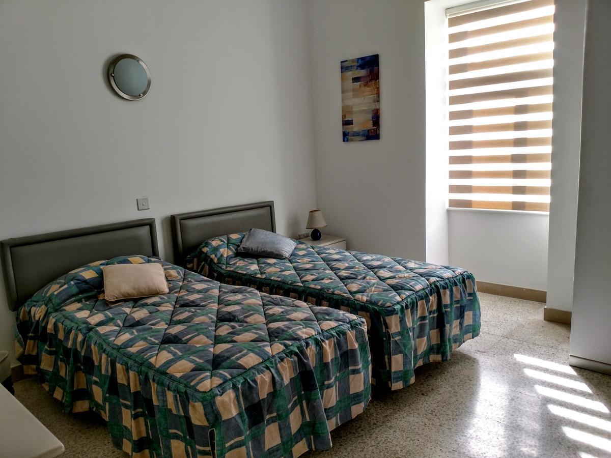 Charming Rooms With A Seaview Sliema Exteriör bild
