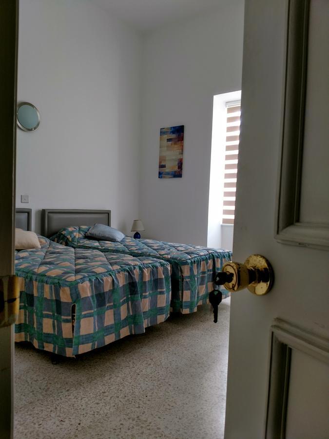 Charming Rooms With A Seaview Sliema Exteriör bild